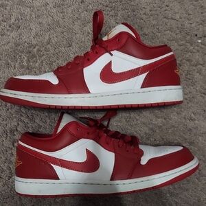 Air jordan 1 low cardinal red
